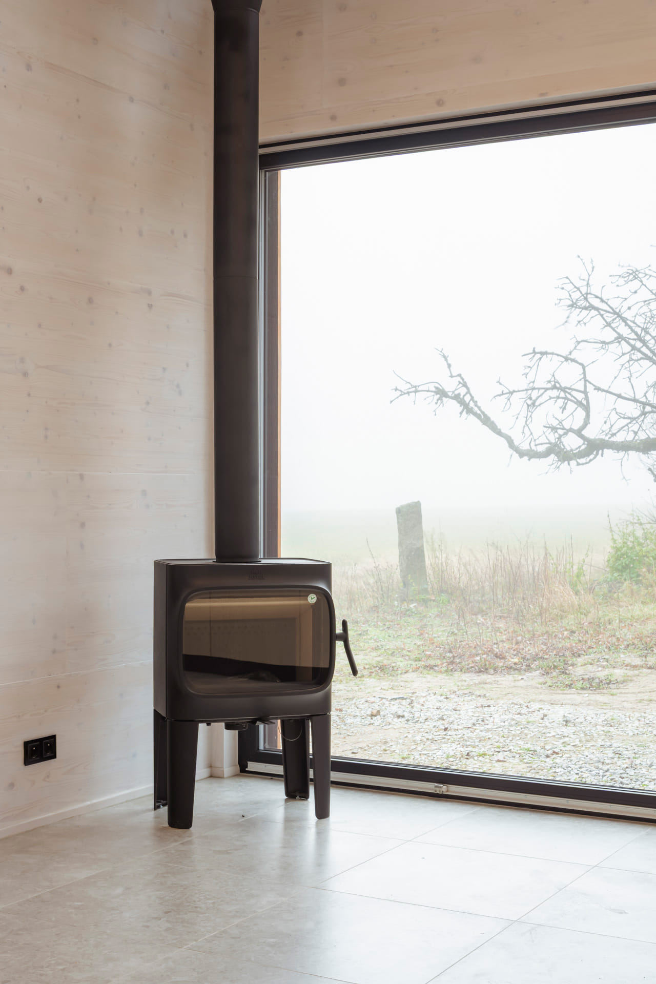 Hideaway modul, kamna a francouzské okno