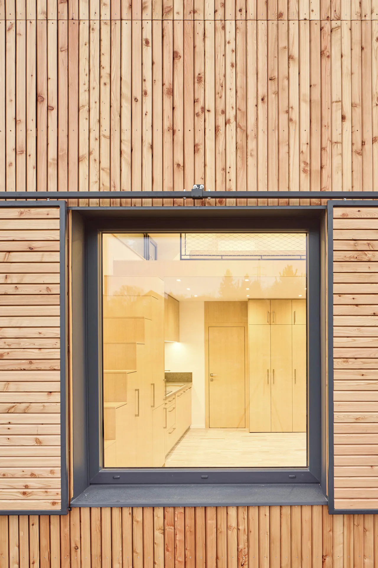 Davathors modul Hideaway - pohled z venku z boku okno