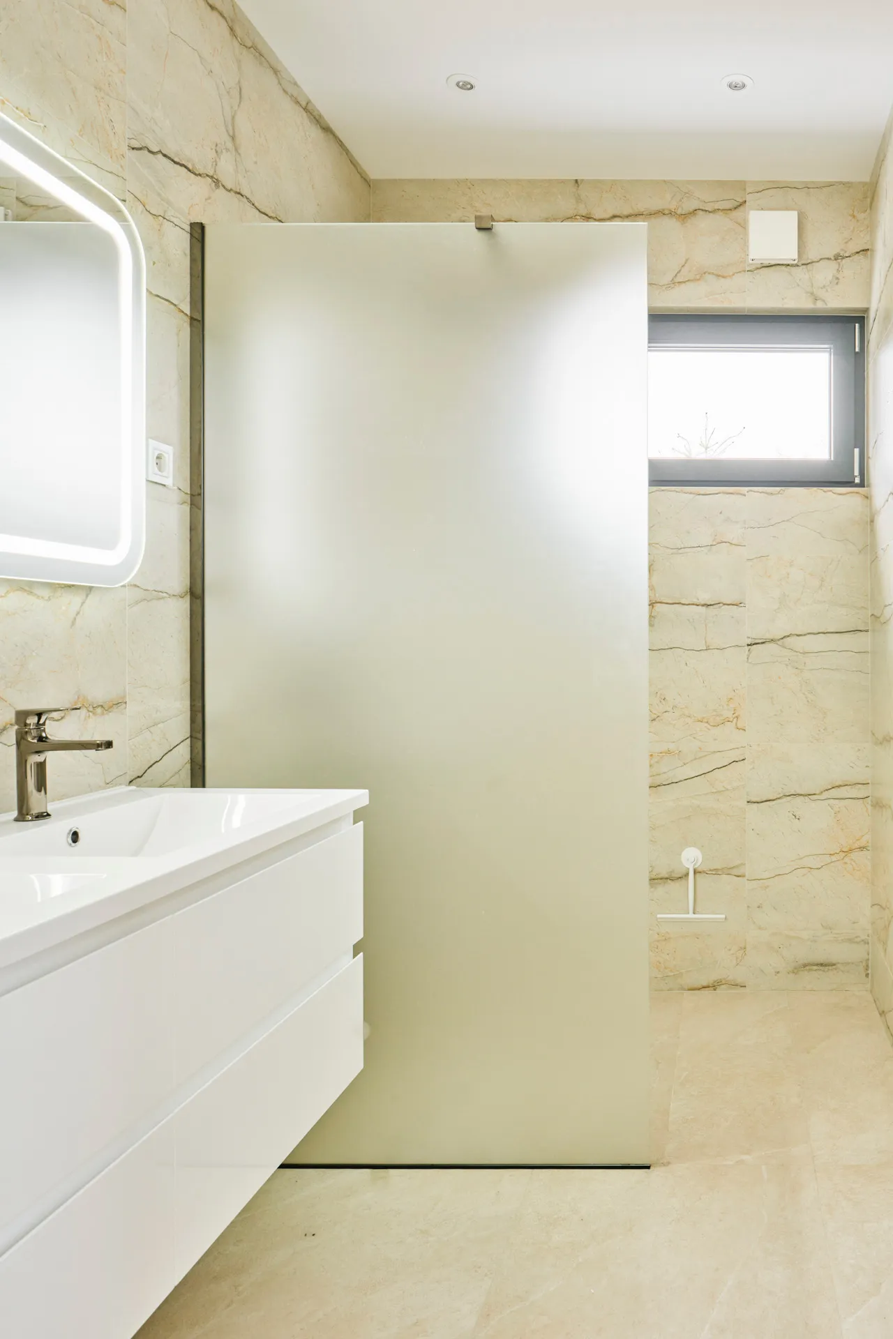 Oaza Davathors Houses, koupelna