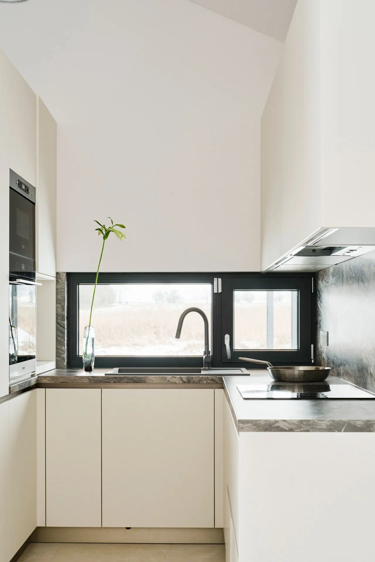 Oaza Davathors Houses, kuchyn